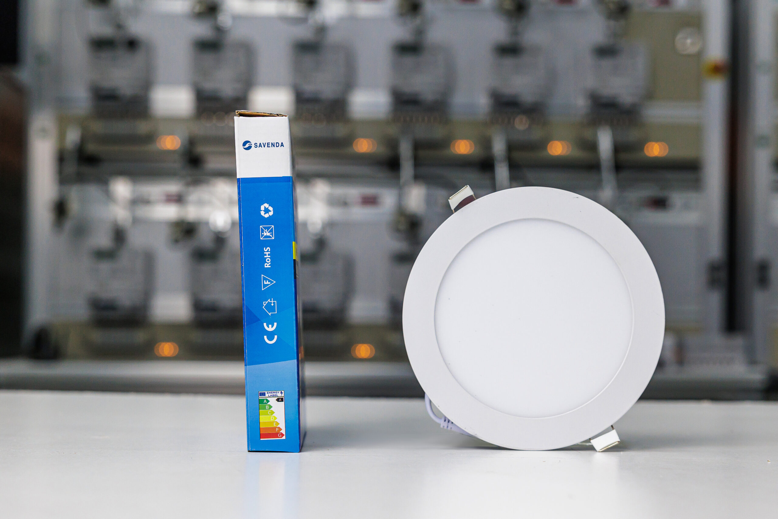 LED Ceiling Spot Light Flat from SAVENDA 720 lumens 12W