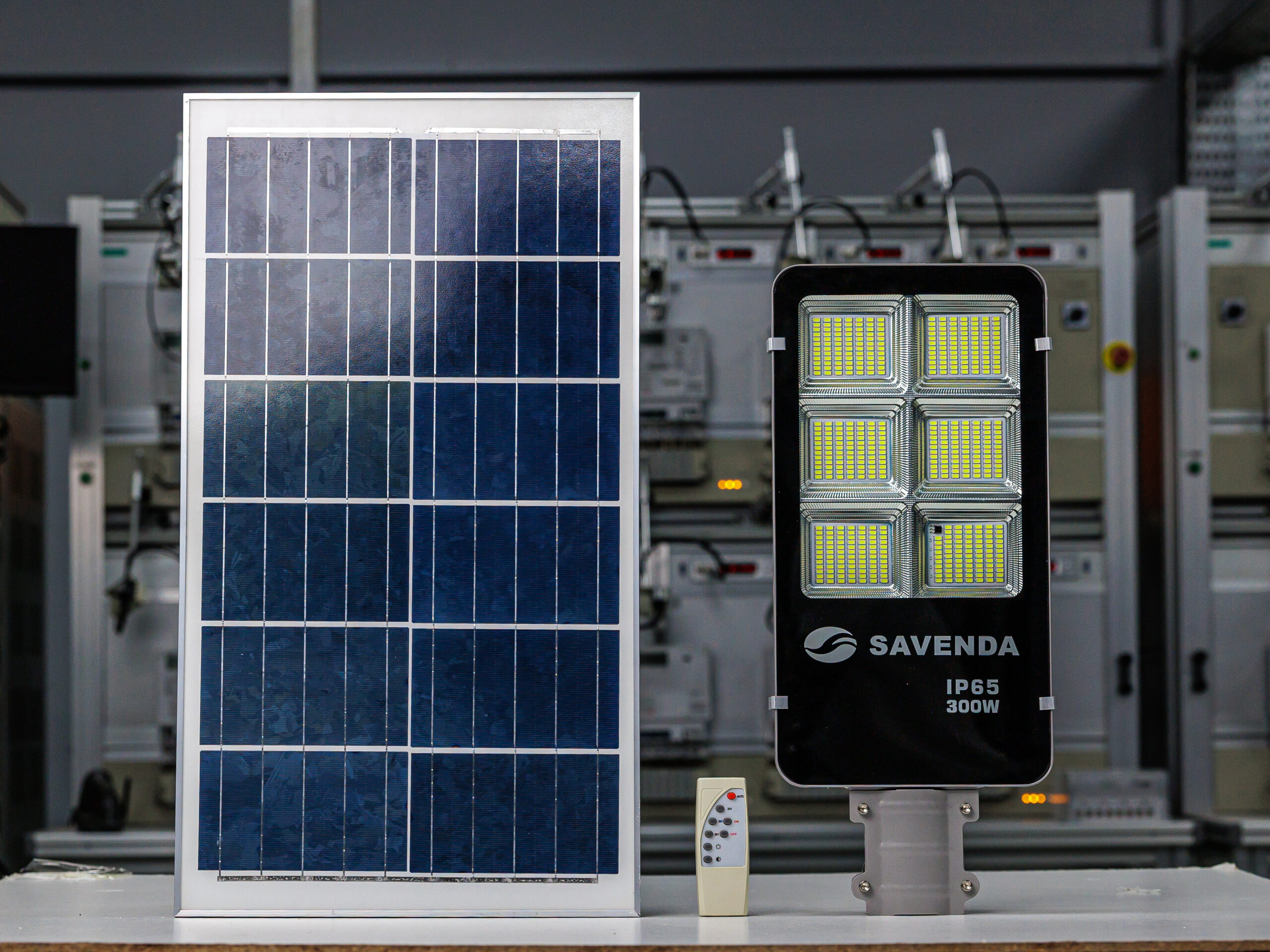 LED solar street lamp 300W CCT 6000K IP65 LED solar street lamp 300W CCT 6000K IP65